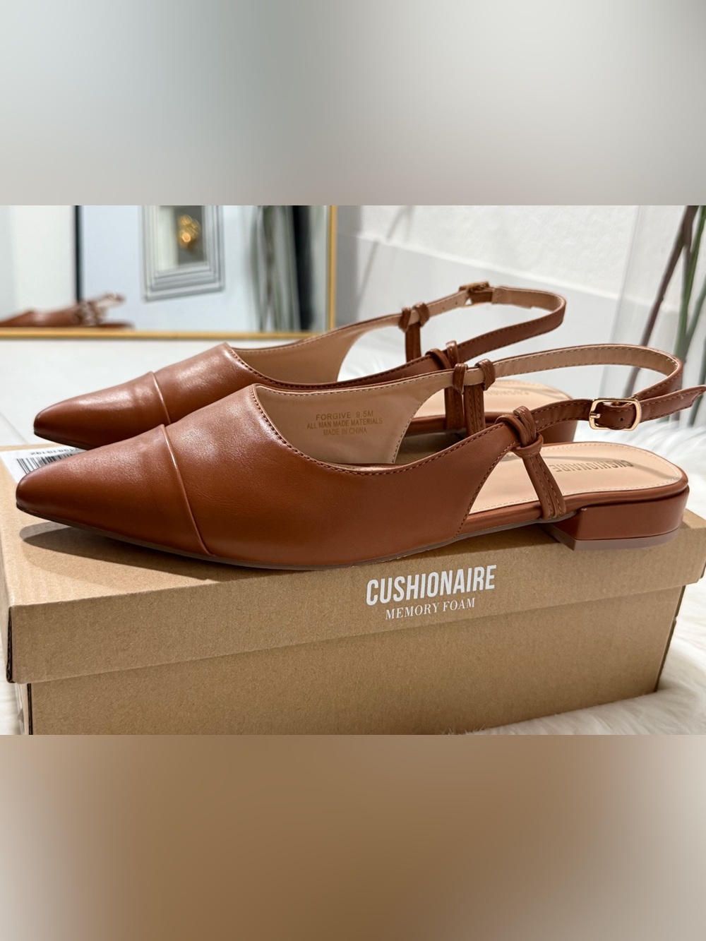 Cushionaire Women's Tan Pointed Slingback Womens Flats 9.5 - Picture 3 of 12